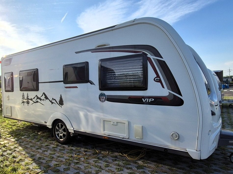 코치맨 Coachman VIP 575/4 카라반 판매합