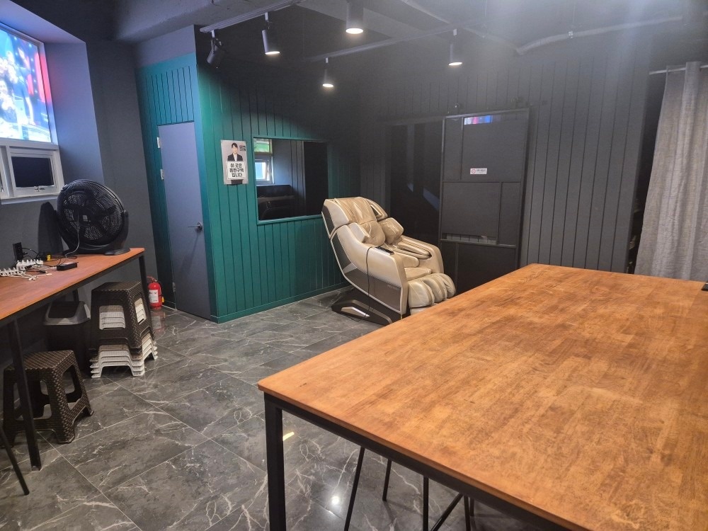 홀덤 펍 picture 2