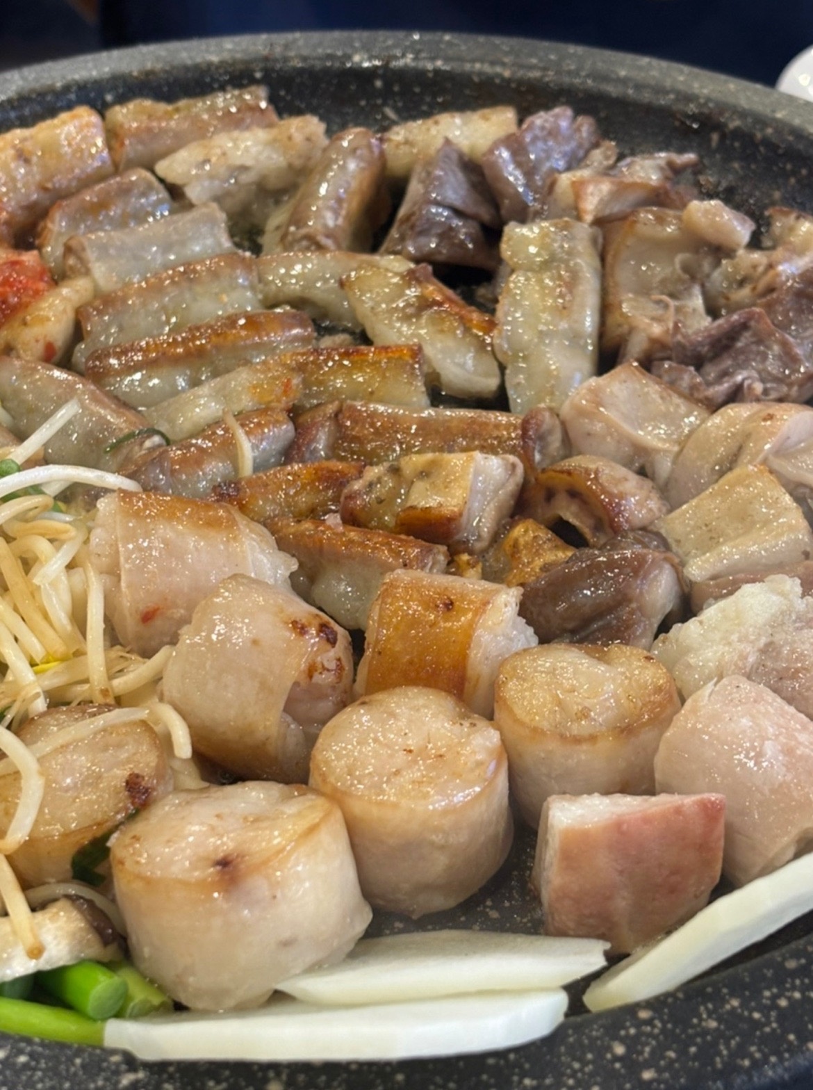 중흥돌곱창 picture 9
