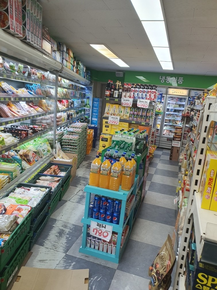 뉴페이스 마트 picture 3