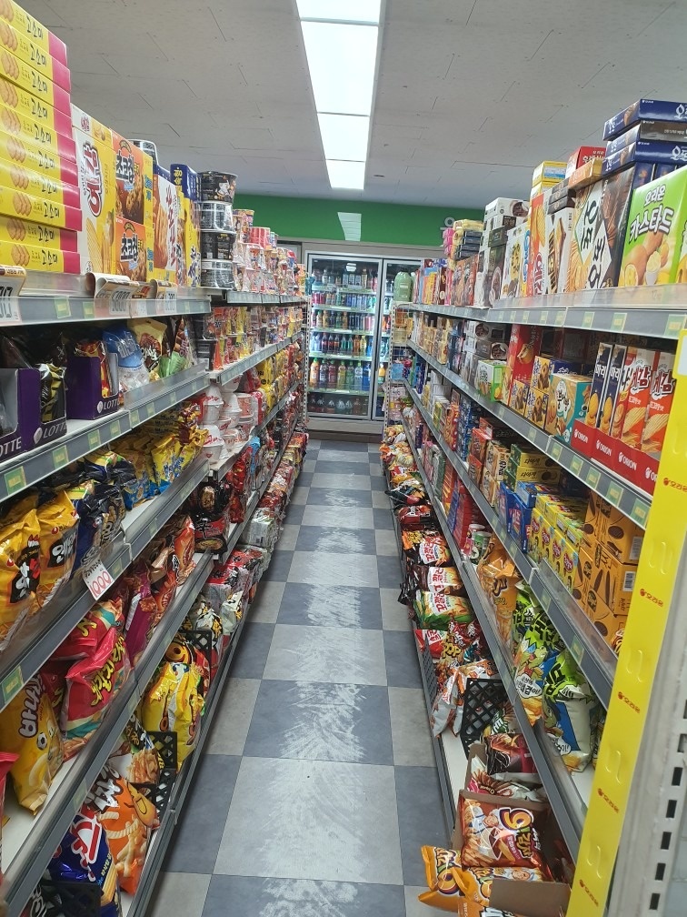 뉴페이스 마트 picture 2