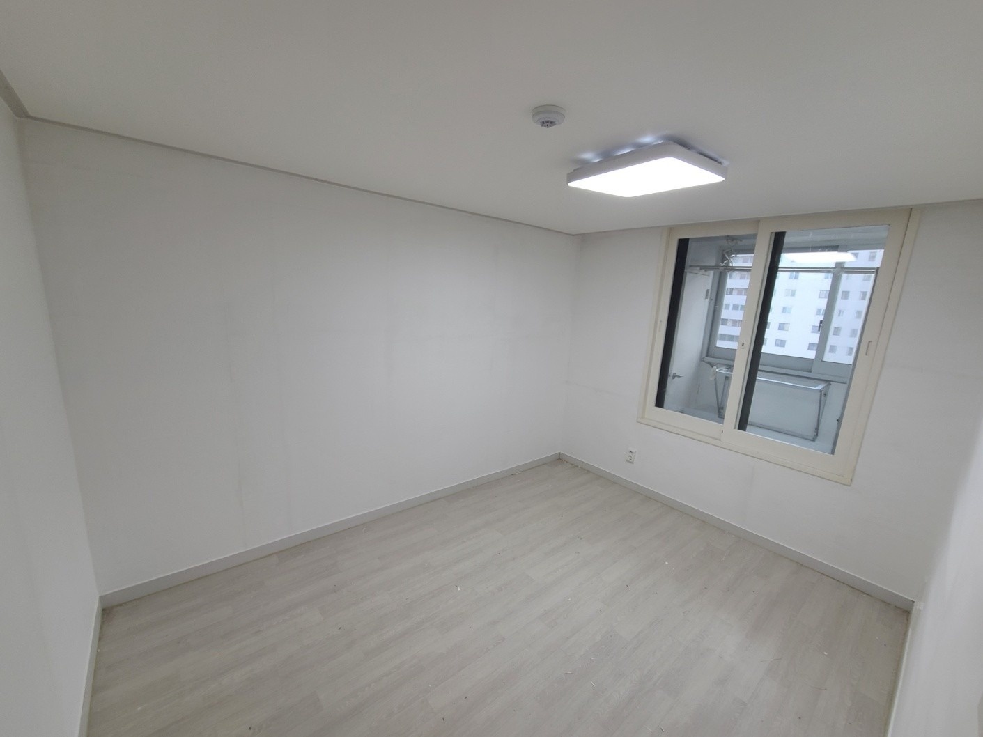 루지인테리어-도배필름 시공전문 picture 2