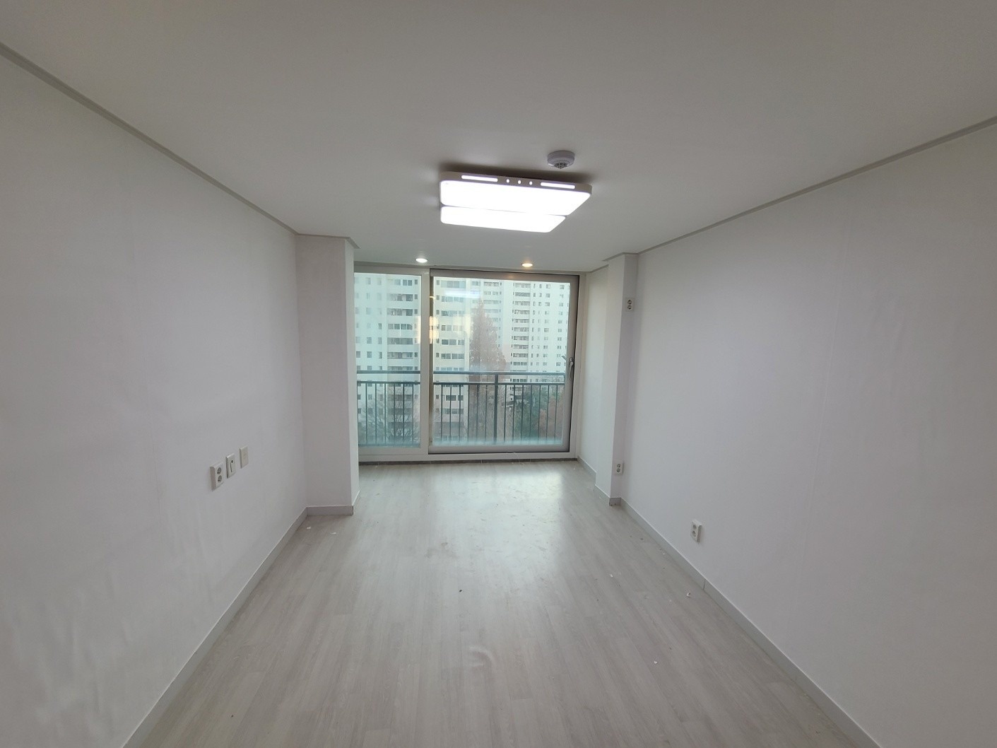 루지인테리어-도배필름 시공전문 picture 1