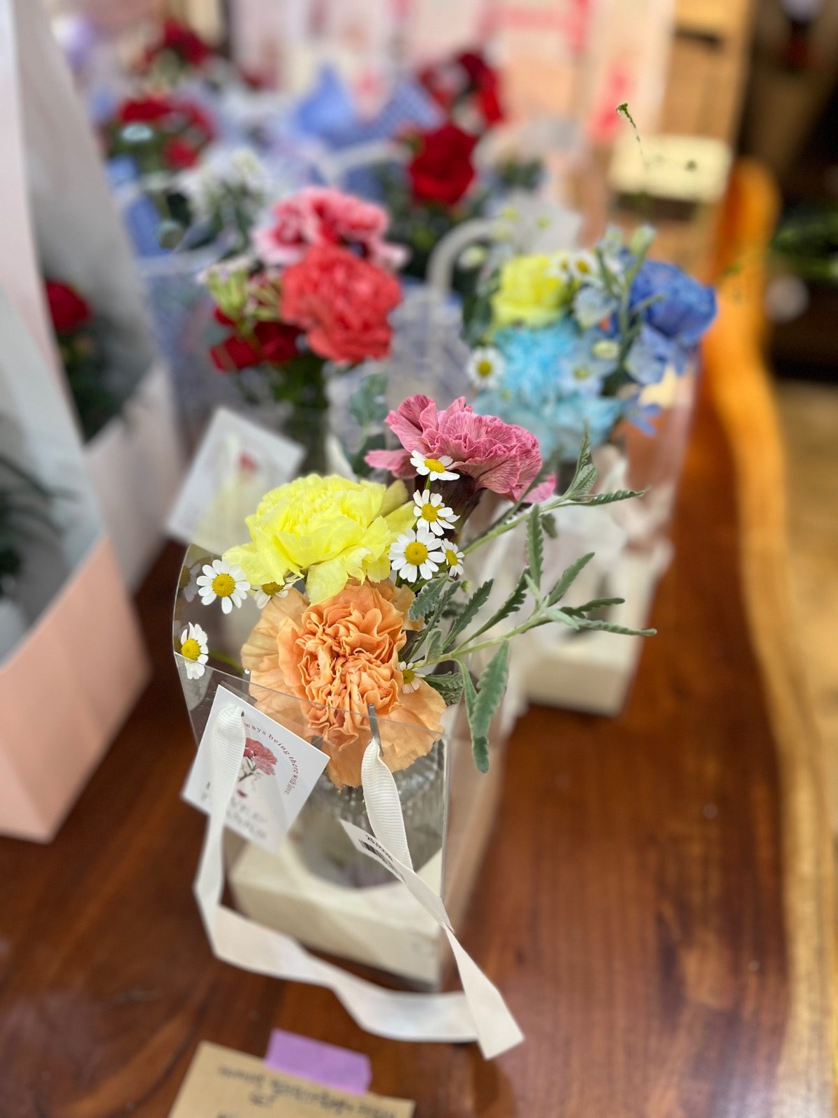 어버이날 카네이션 미니 화병꽂이 캐리어 입고 되었습니다!:) 