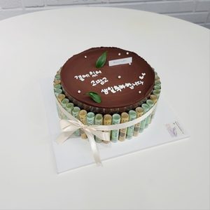 이벤트 용돈 케이크💵  마틸다 쌀 케이크 🍫 🎂 