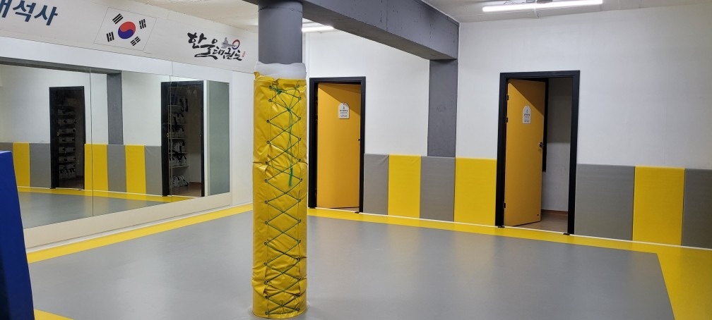 한울 태권도장 picture 4
