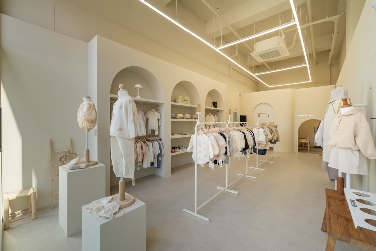 신비로운 picture 1
