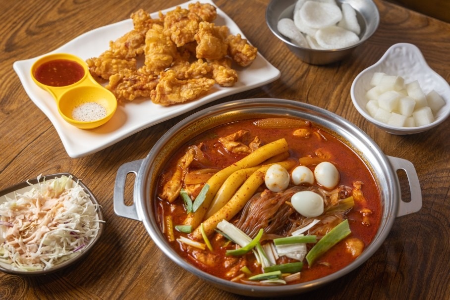 옛날통닭앤탕 picture 2
