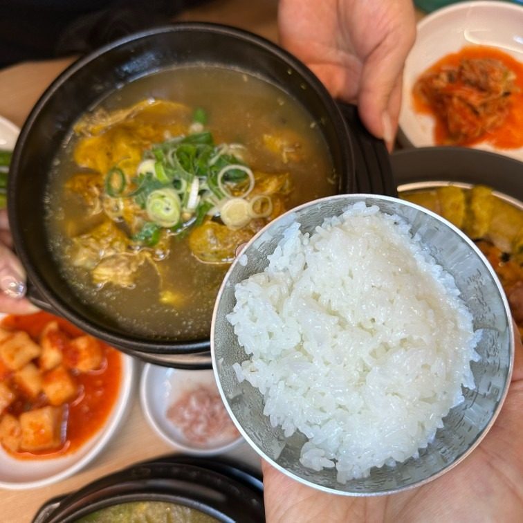 개성상황버섯삼계탕 세종점입니다
