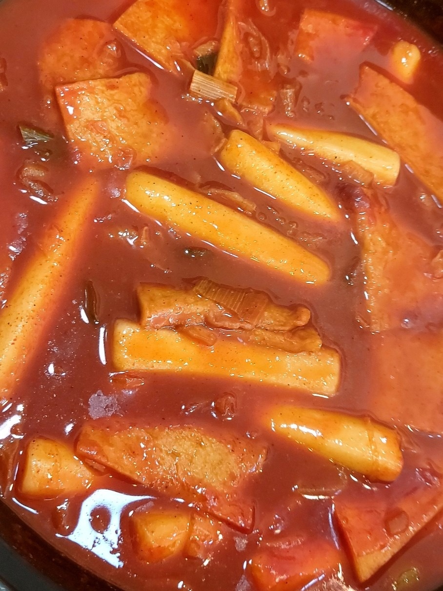 june 궁물떡볶이 picture 2