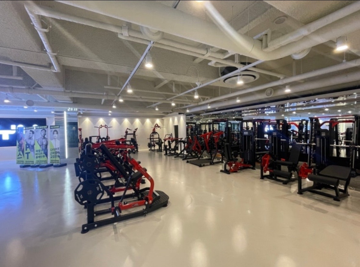 더짐 프리미엄 마포구청역점 picture 6