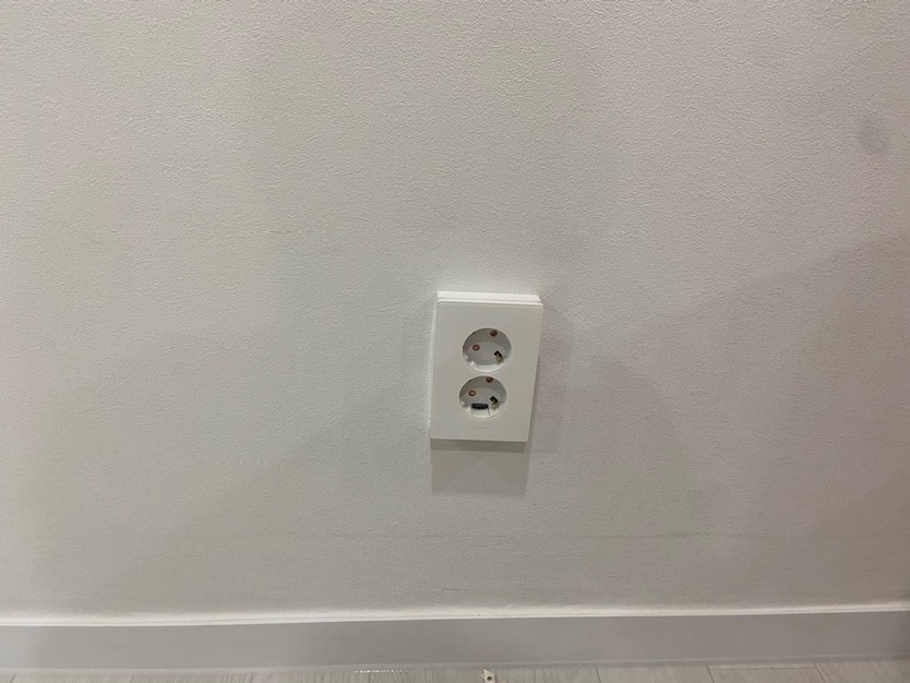 생활전기 전기공사 콘센트및 전등교체 picture 1