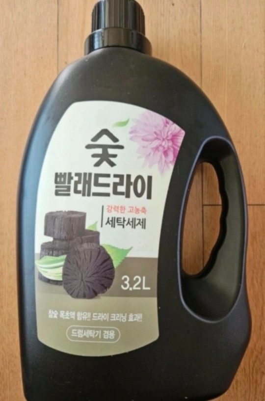 숯 세탁세제 빨래드라이 3.2L 참숯 목초액 함유 드라이 크리닝 효과 12,000원