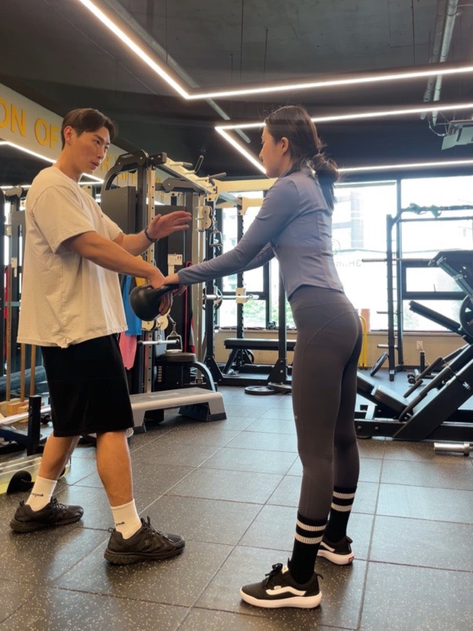 3 Hand gym picture 0