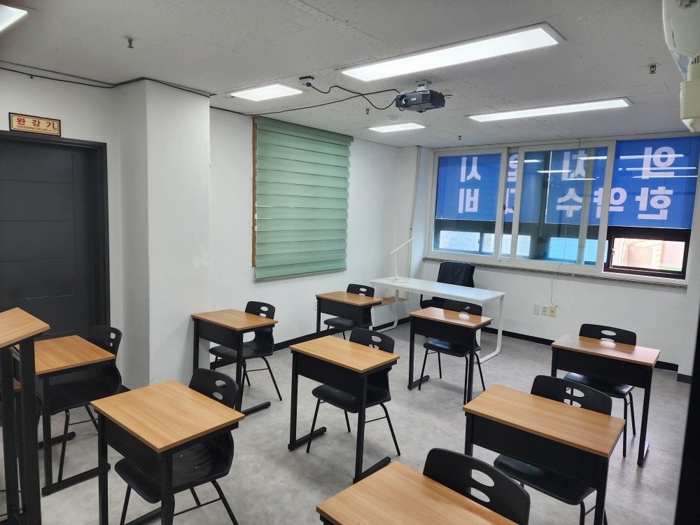 와이에스수학학원 picture 3