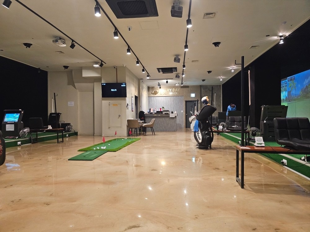 이디골프스튜디오 picture 2