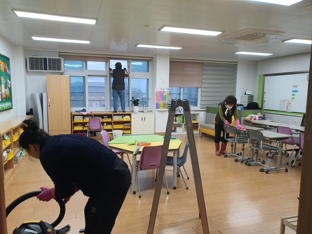 동부청소방역 picture 7