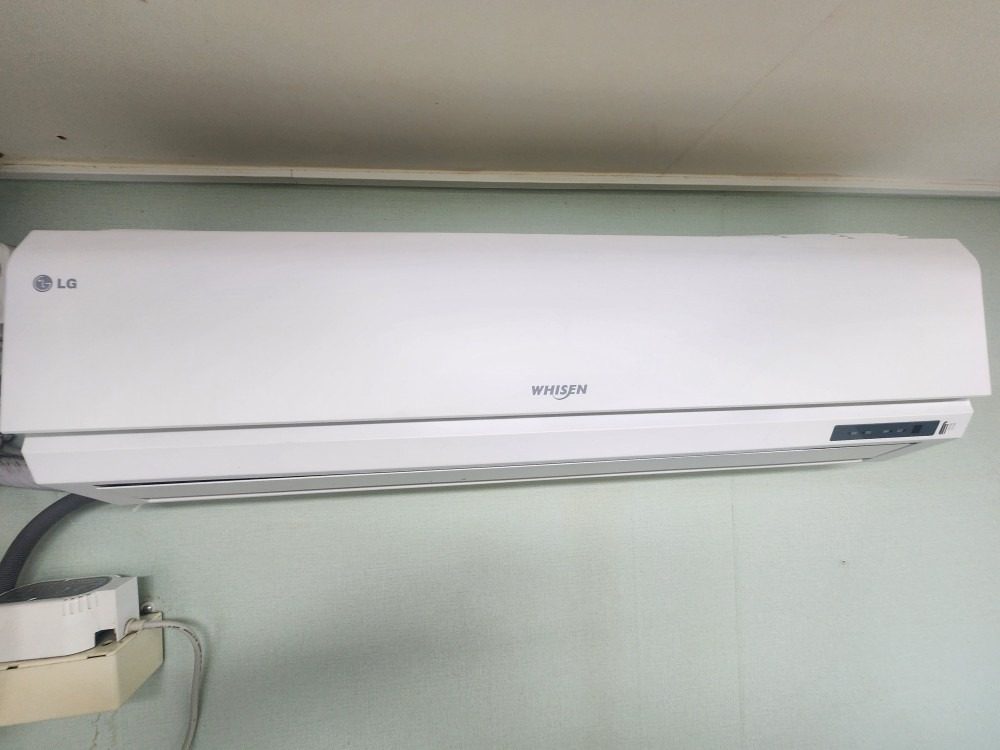 경기 오산시 금암동 어린이집 벽걸이 에어컨 세척