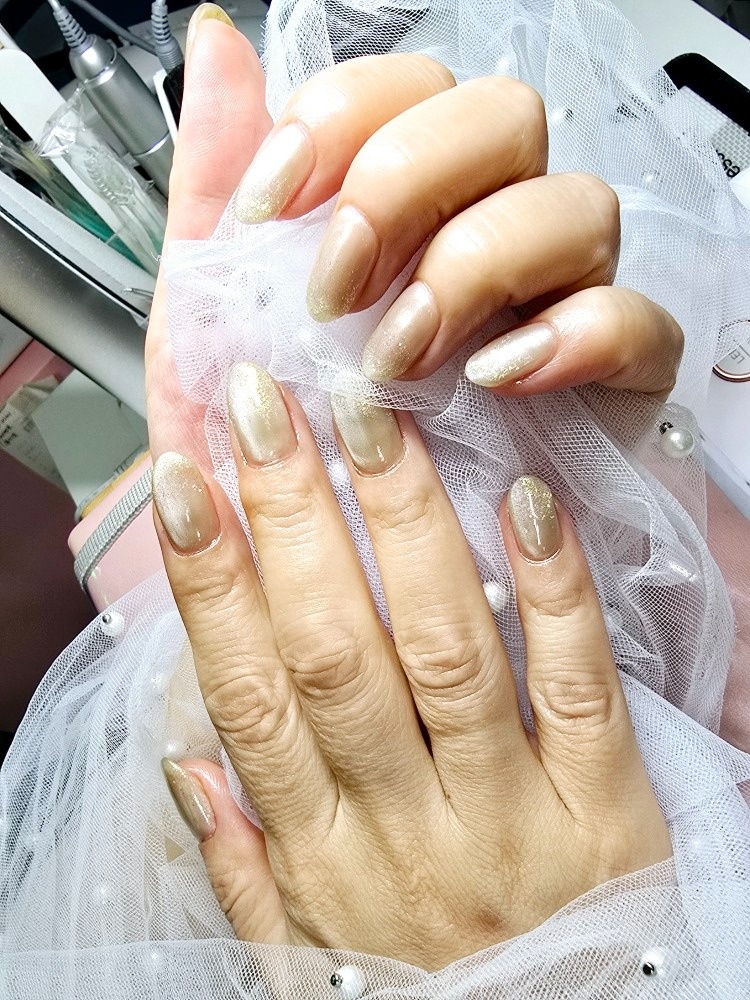손길뷰티 네일샵 picture 6
