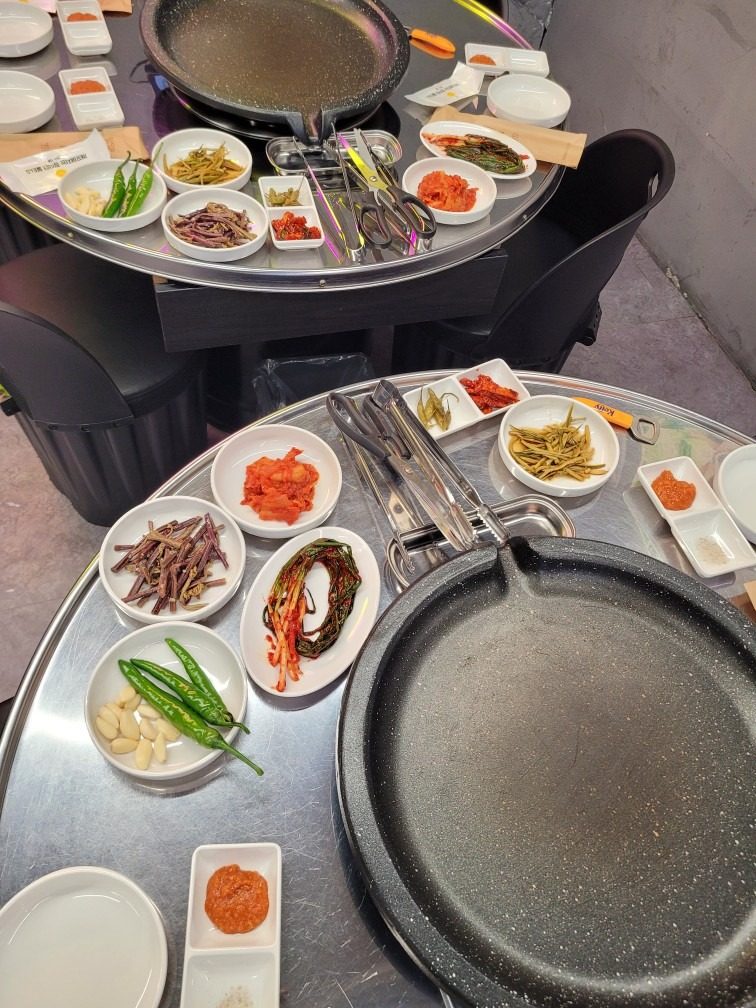 맛집 찾아 멀리 가지마세요