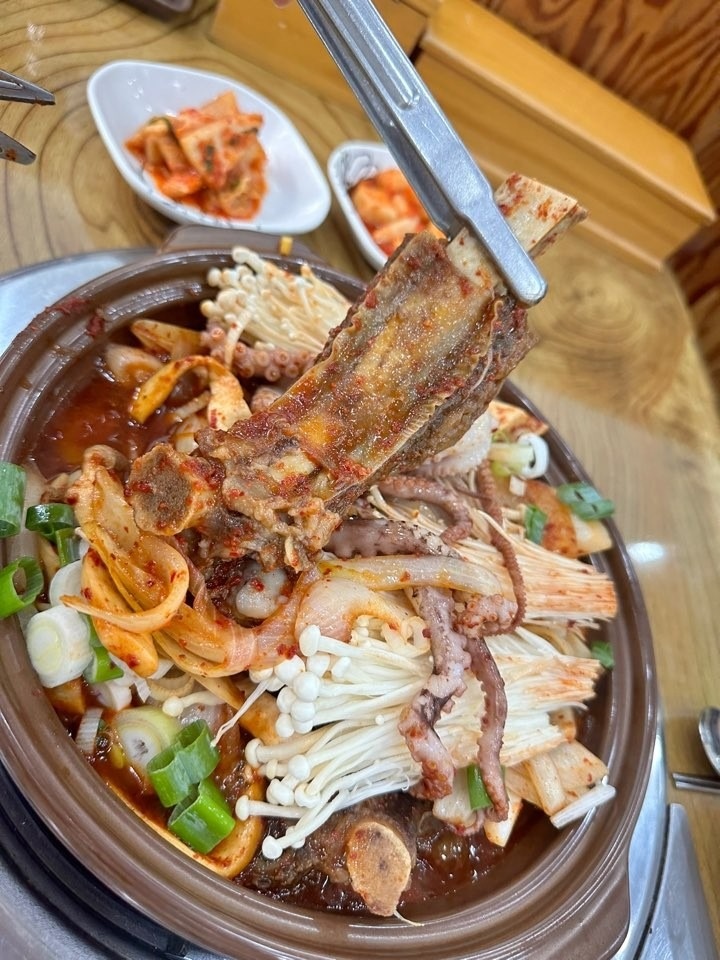 백년마루 picture 1