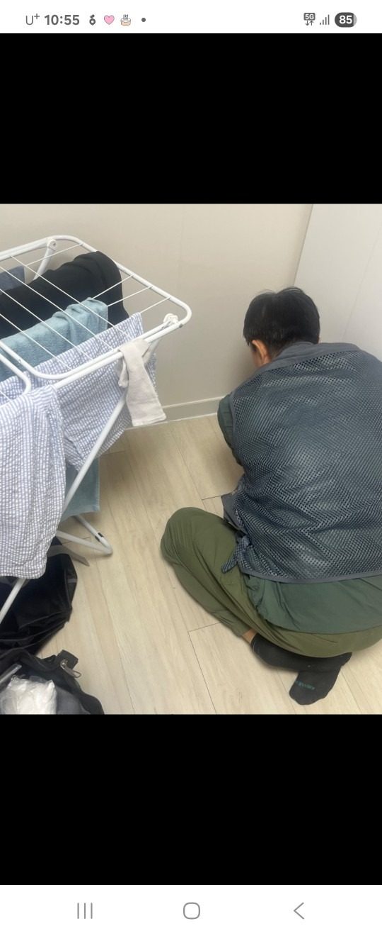 새벽 긴급출동 바퀴벌레 퇴치 새벽 긴급 출동!