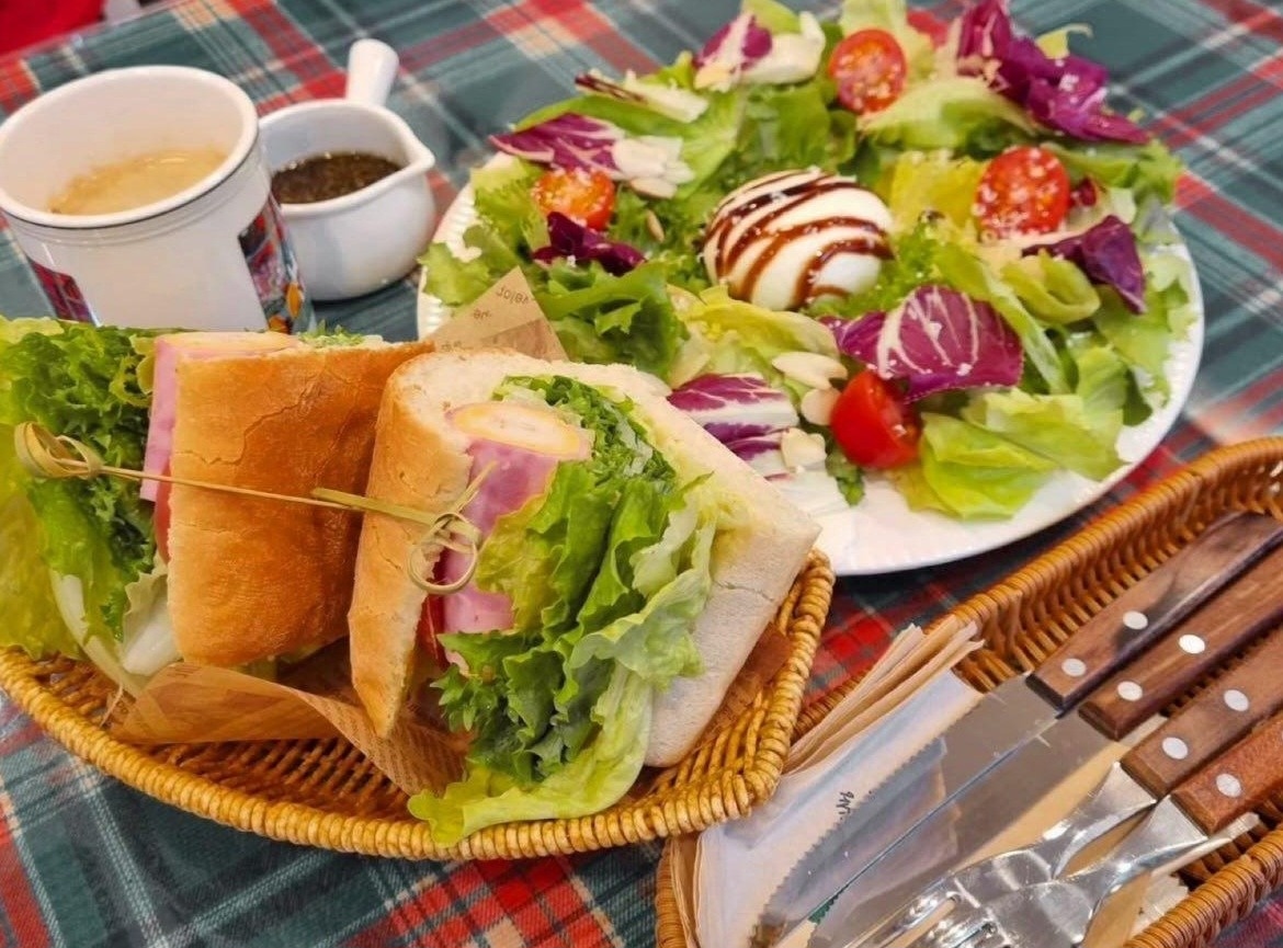 나교 포케 &샐러드 샌드위치 picture 0