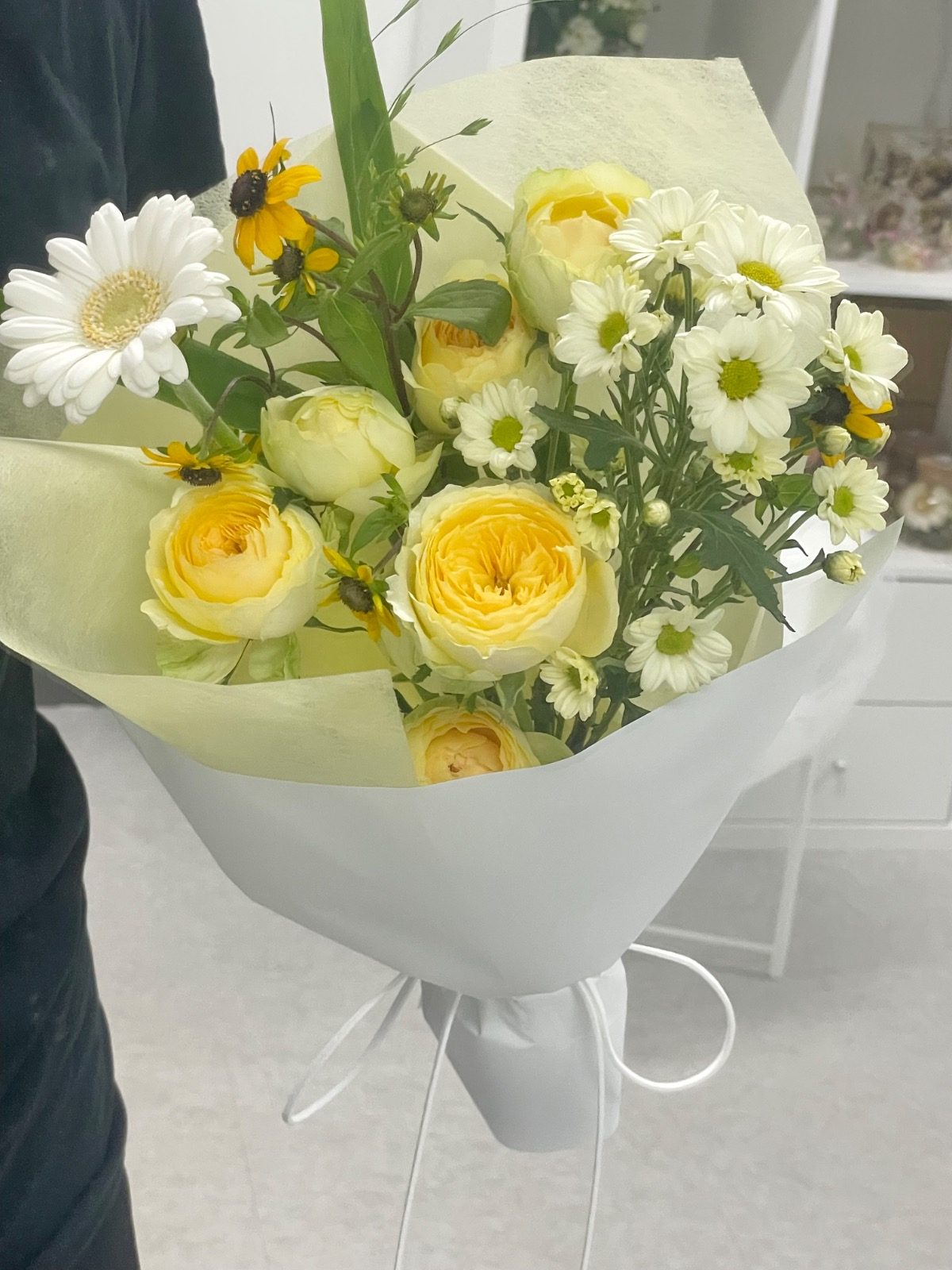 풍성한 노오란미니다발 10,000원💛