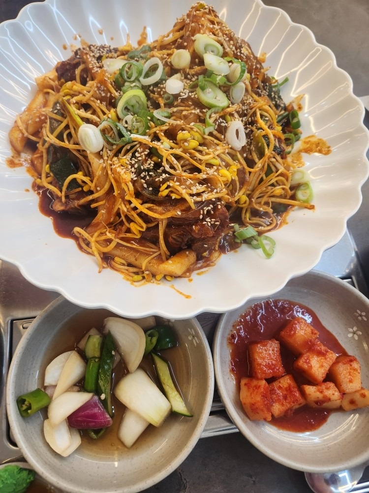어쩌다감자탕 picture 3