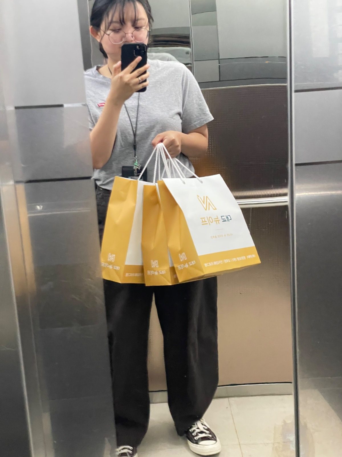 물티슈와 사탕 나눔🍬