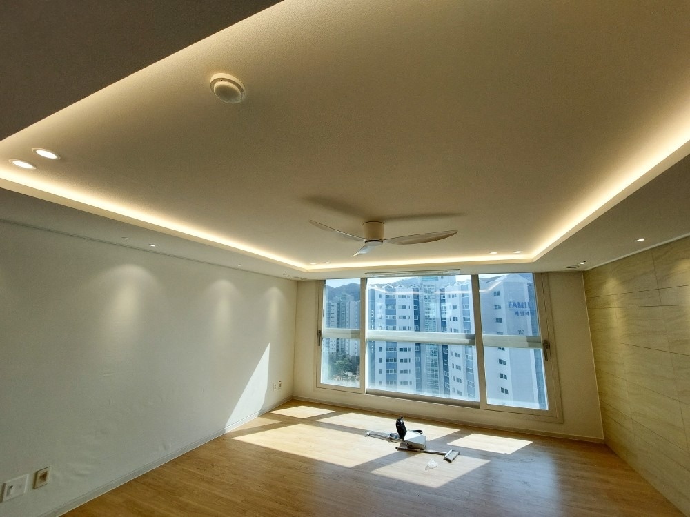 마노아전기조명 부산센터 picture 3