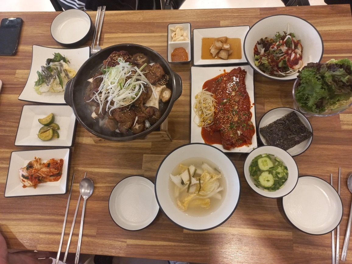 옛뜰석갈비 picture 1