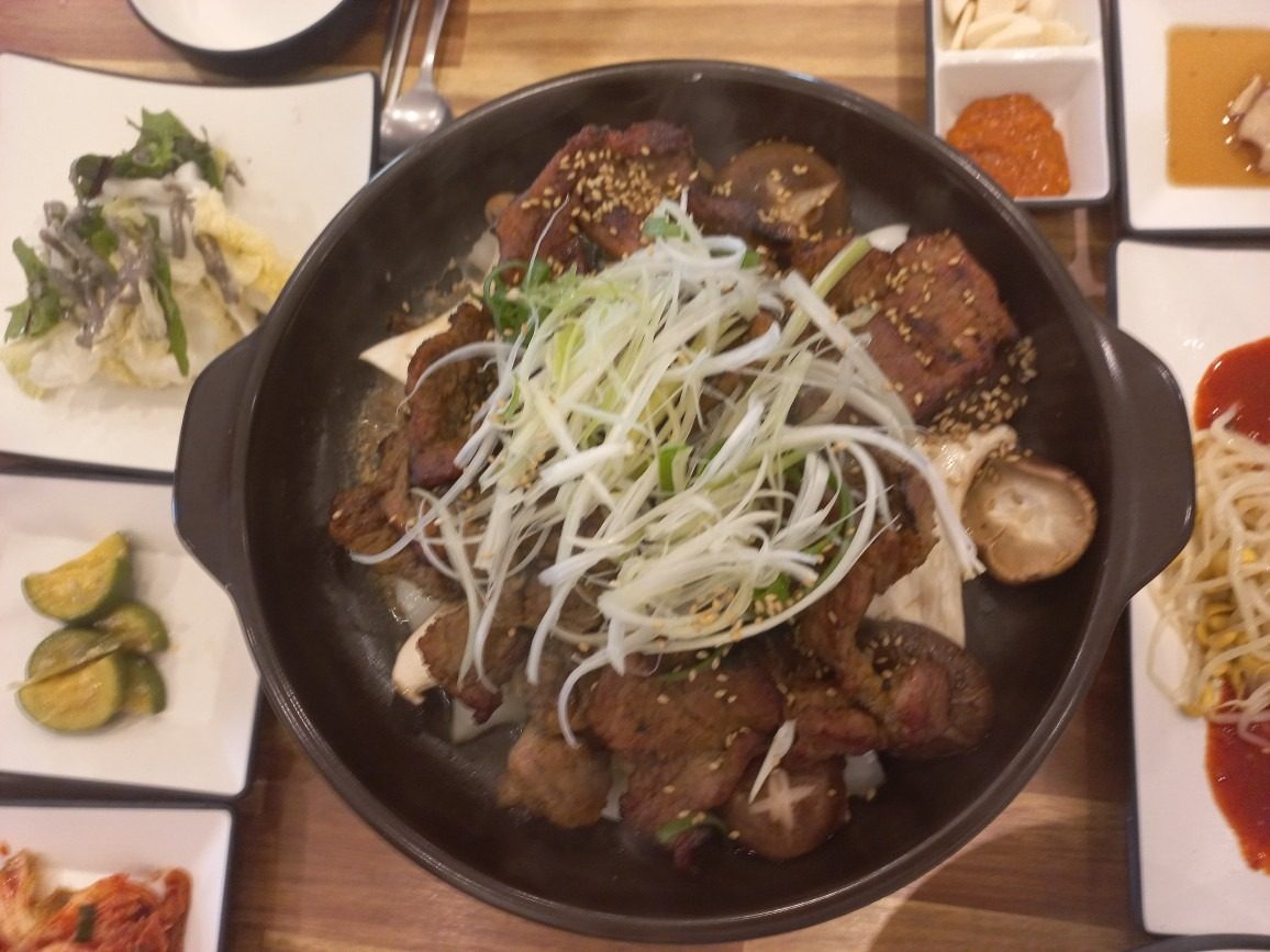 단골 누르고 쿠폰 받아가세요  맛잇는석갈비가 10프로 할인 