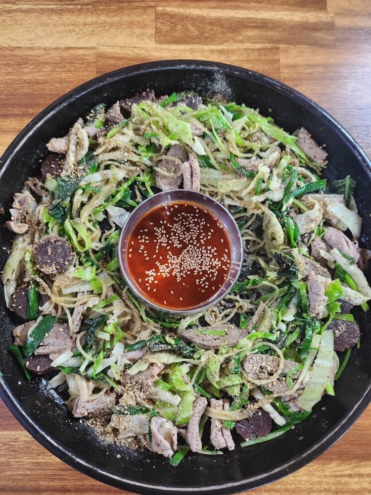 안양중앙시장 순대곱창골목 picture 1