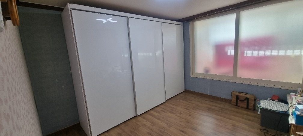 울산 남구 옥동  한샘슬라이딩장롱 이전설치 010-6582-8848