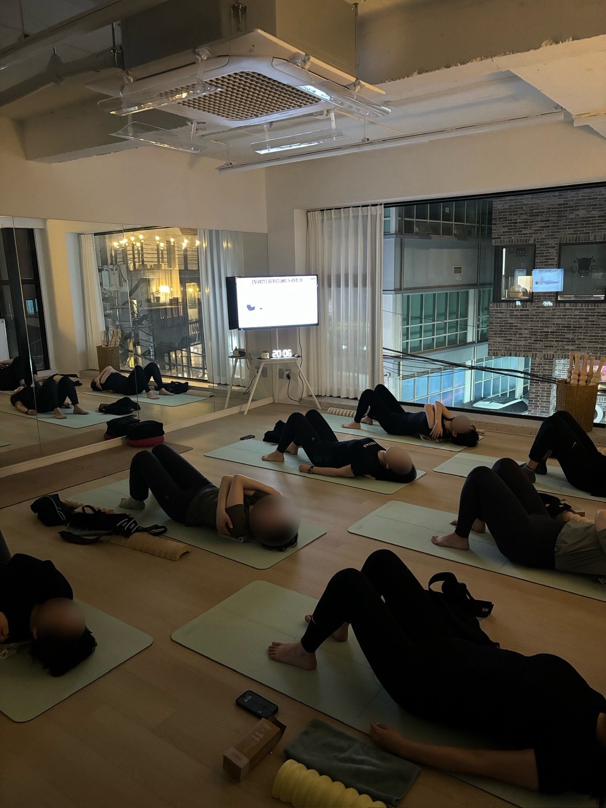 조이풀스튜디오 picture 3