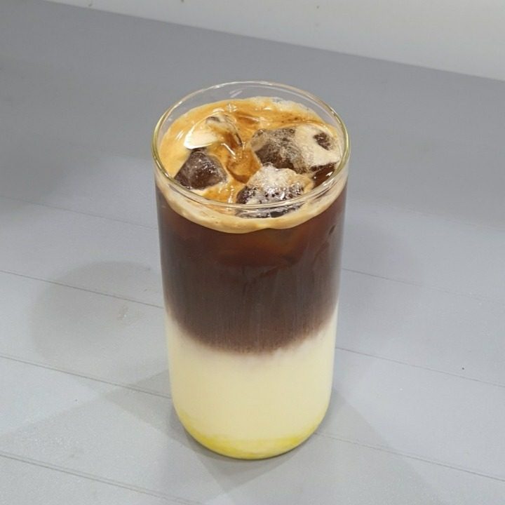 카페 여름밤