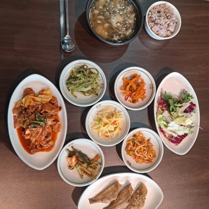 엄마는밥만해
