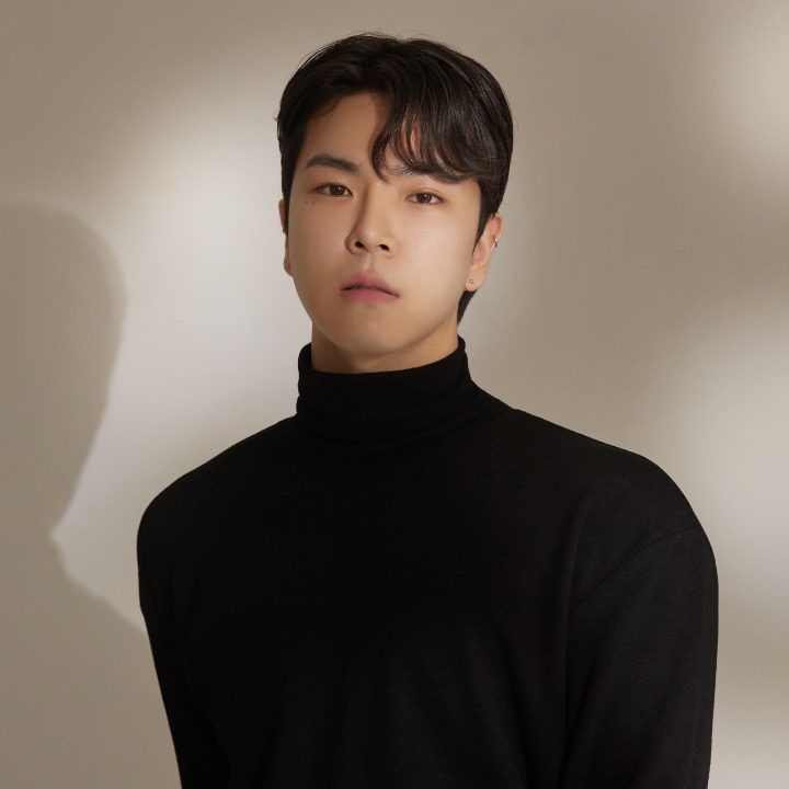 망원동 로이드밤 디자이너 중한