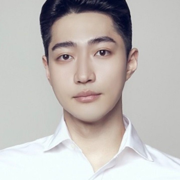 유리아헤어 수영남천점