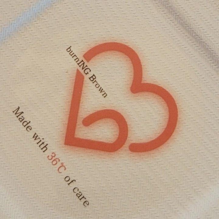 버닝브라운 BURNING BROWN