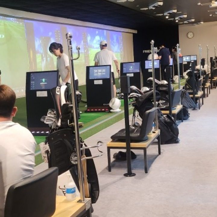 프렌즈스크린골프연습장