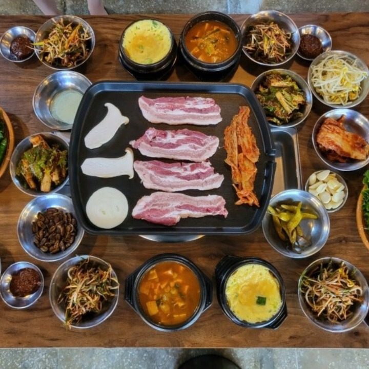 돼지먹고오리발