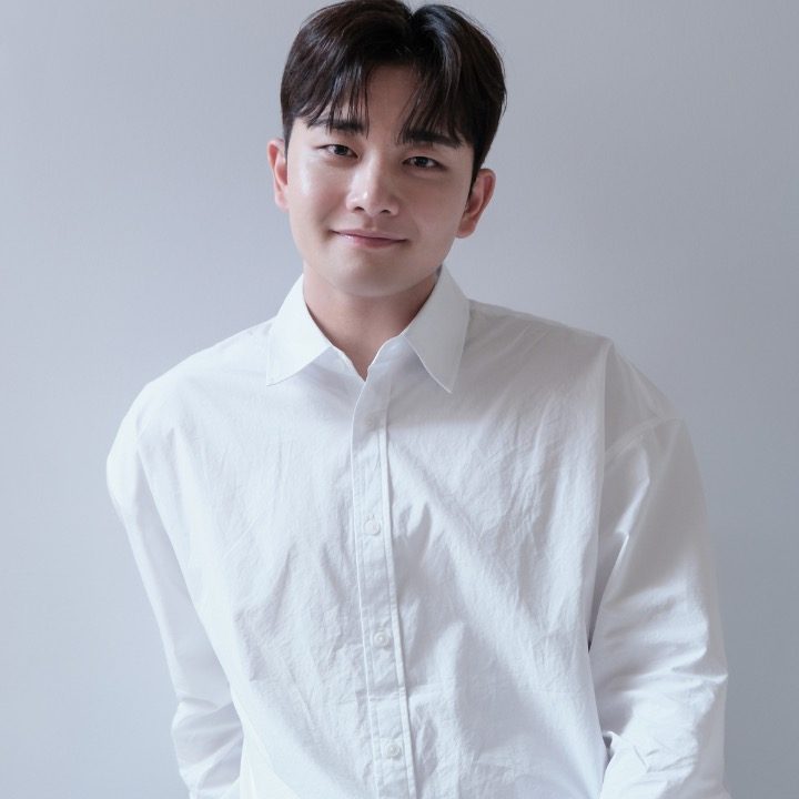 이철명동1호점 스타일리스트 진우