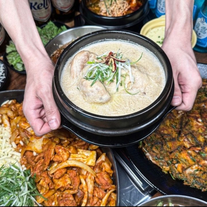 백년춘천닭갈비&백년토종삼계탕