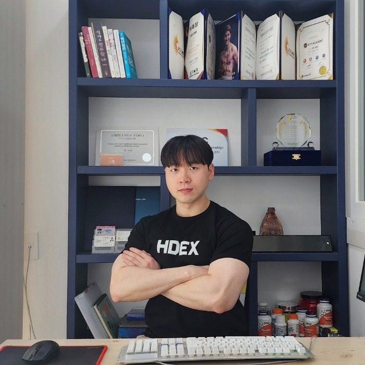 트레이너 DY