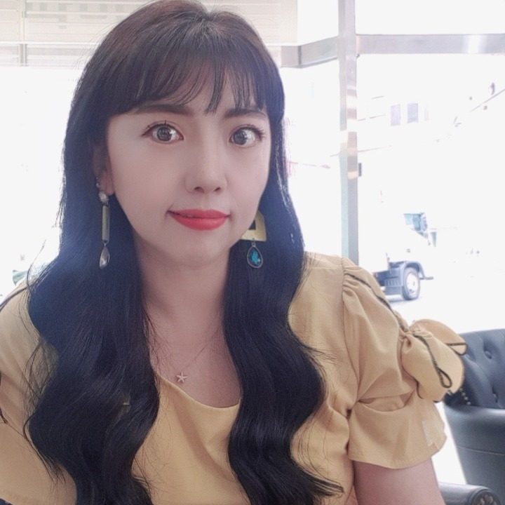 지유살롱
