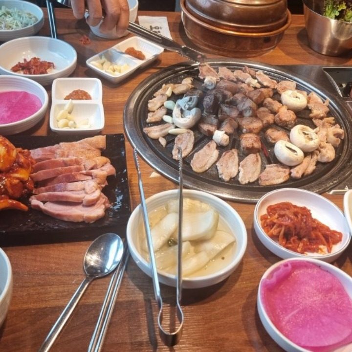 황금오리 숯불닭갈비