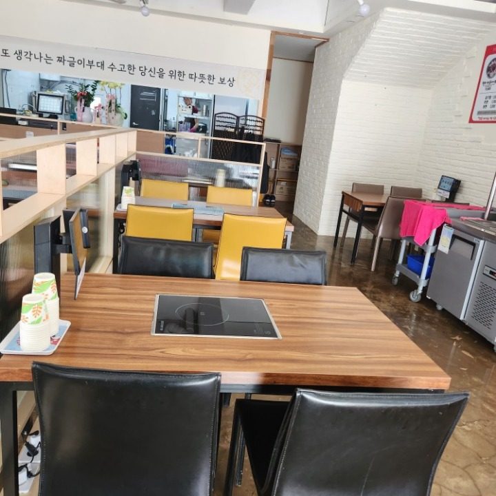 문지동 장수짜글이부대
