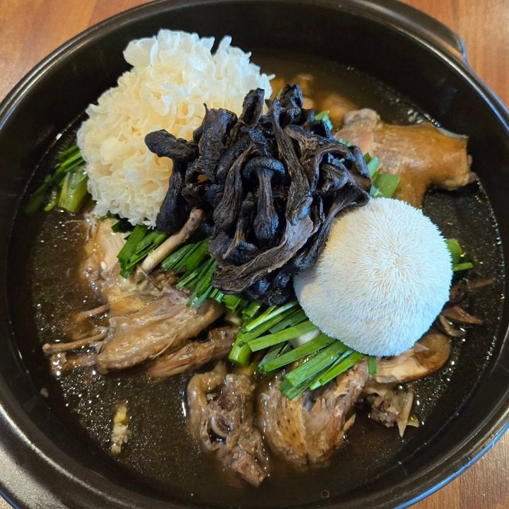 황금버섯백숙
